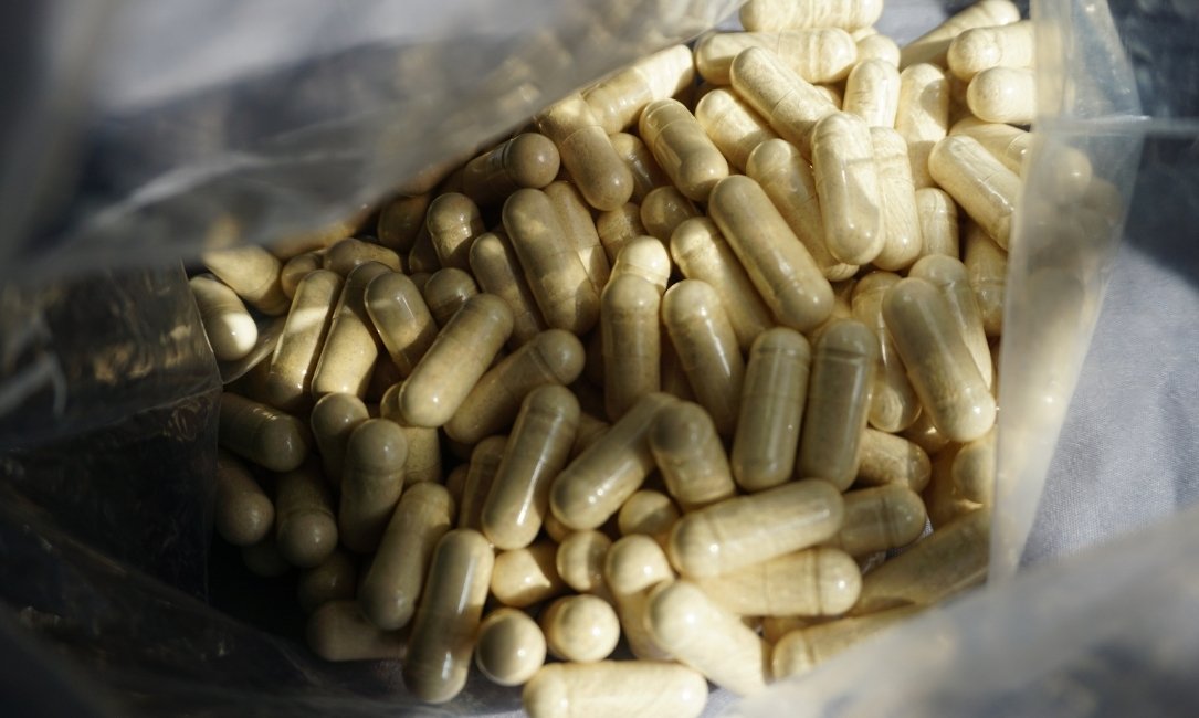 Você Está Tomando Errado? O Segredo da Maca Peruana e do Tribulus Terrestris Está em Usá-los Sempre Juntos